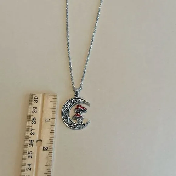 Mushroom necklace M896 - Picture 4 of 4